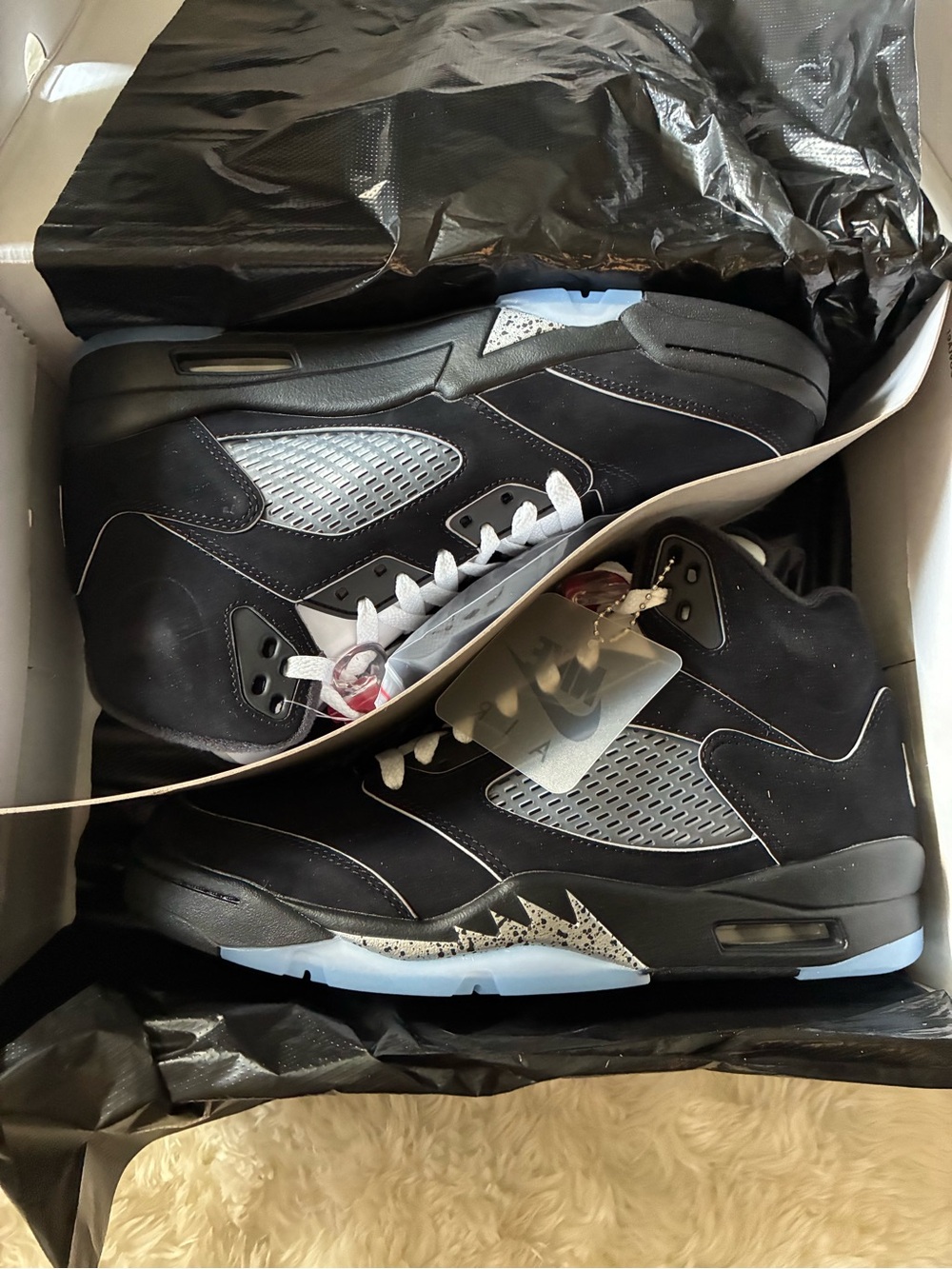 Nike Air Jordan 5 Retro Metallic Reimagined Men's Size 9.5